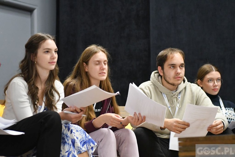 Synod i ŚDM w obiektywie "Gościa Niedzielnego"