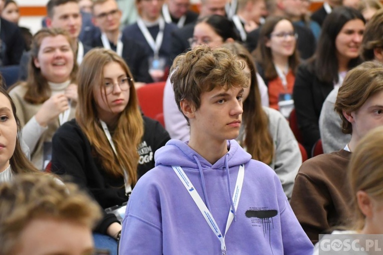 Synod i ŚDM w obiektywie "Gościa Niedzielnego"