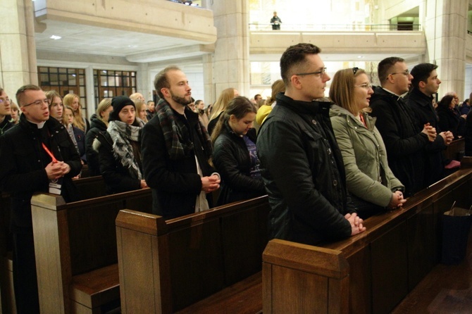 Msza św. dla uczestników II Międzynarodowego Kongresu dla Małżeństwa i Rodziny oraz Spotkania Młodzieży Archidiecezji Krakowskiej 