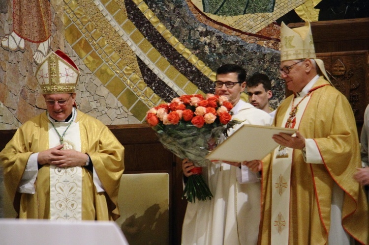 Msza św. dla uczestników II Międzynarodowego Kongresu dla Małżeństwa i Rodziny oraz Spotkania Młodzieży Archidiecezji Krakowskiej 