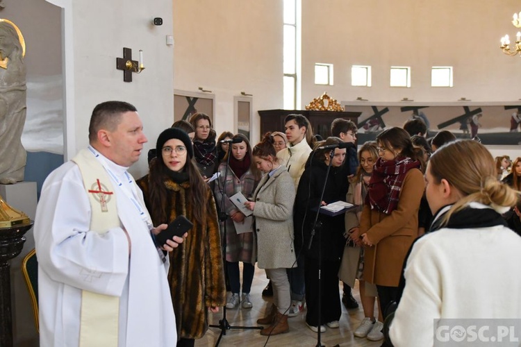 Synod i ŚDM w obiektywie "Gościa Niedzielnego"