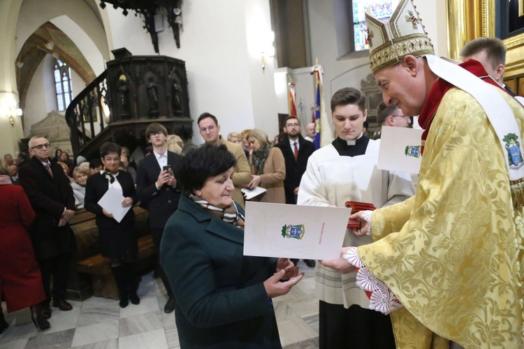 Wręczenie medali "Dei Regno Servire" i święto Akcji Katolickiej