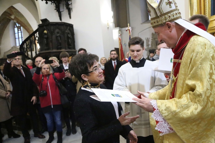 Wręczenie medali "Dei Regno Servire" i święto Akcji Katolickiej