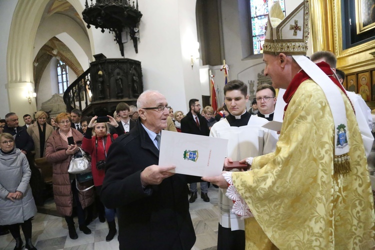 Wręczenie medali "Dei Regno Servire" i święto Akcji Katolickiej