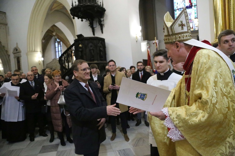 Wręczenie medali "Dei Regno Servire" i święto Akcji Katolickiej