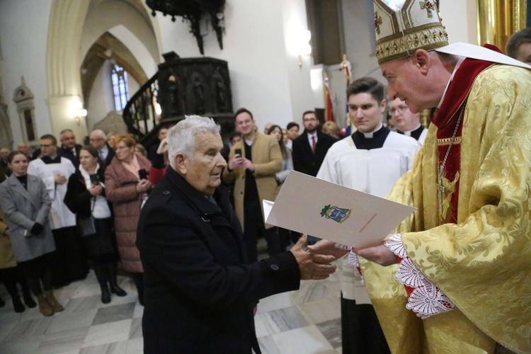 Wręczenie medali "Dei Regno Servire" i święto Akcji Katolickiej