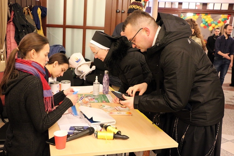 37. Światowy Dzień Młodzieży we Wrocławiu na Ostrowie Tumskim