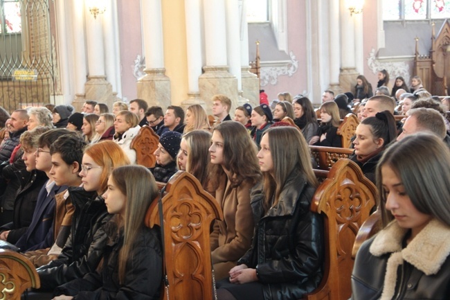 Spotkanie młodych w radomskiej katedrze