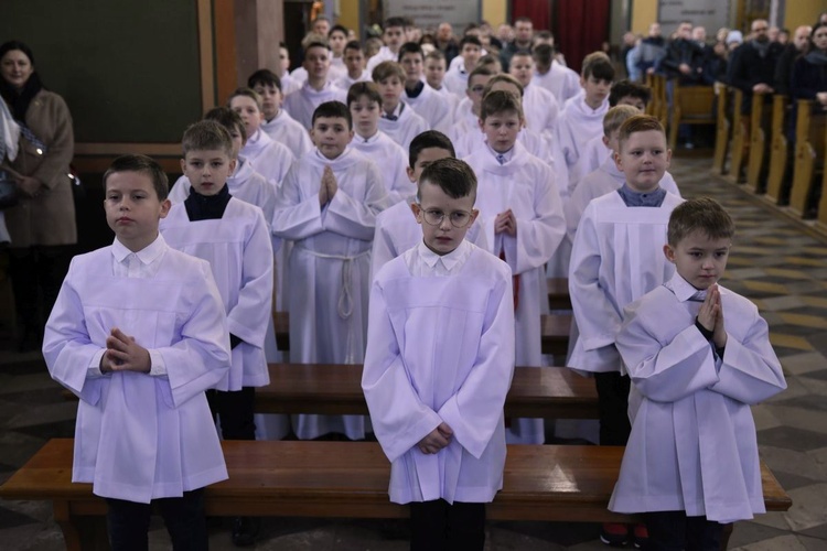 Lektorzy i ministranci w Nawojowej