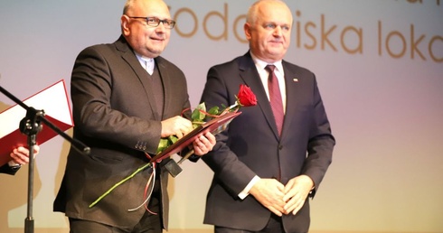 Diecezjalna Caritas otrzymała statuetkę "Społecznik Roku 2022"