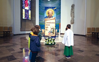 Pokażcie, jak przeżywacie Msze roratnie w swoich parafiach!  Na zdjęciu gotowe dekoracje w katowickiej katedrze  Chrystusa Króla.