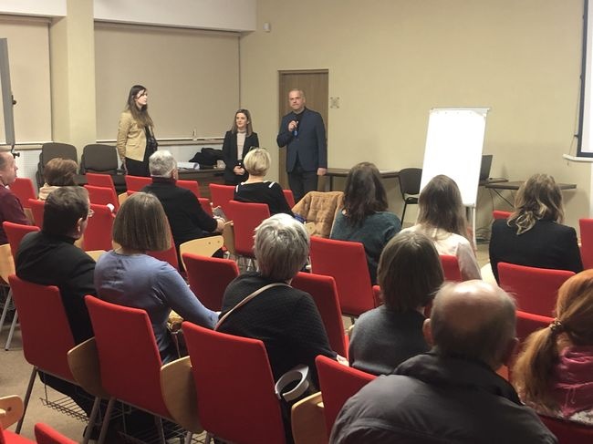 Spotkanie z mieszkańcami w MBP w Stalowej Woli.