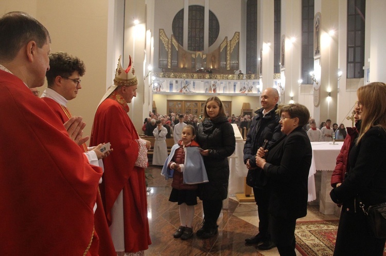 Tarnów. Poświęcenie organów w kościele Matki Bożej Szkaplerznej