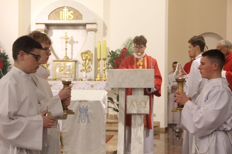 Tarnów. Poświęcenie organów w kościele Matki Bożej Szkaplerznej