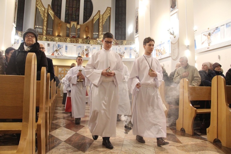 Tarnów. Poświęcenie organów w kościele Matki Bożej Szkaplerznej