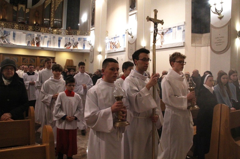 Tarnów. Poświęcenie organów w kościele Matki Bożej Szkaplerznej