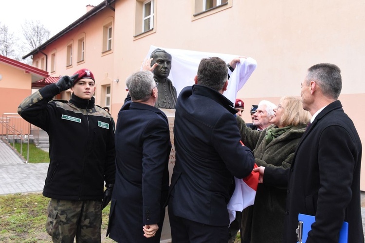 Odsłonięcie pomnika kard. Stefana Wyszyńskiego.