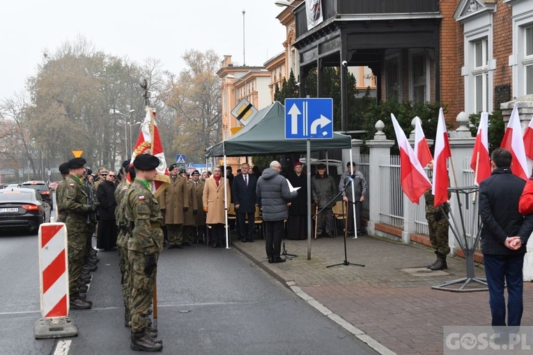 Tablica upamiętniająca więźniów politycznych skazanych na śmierć