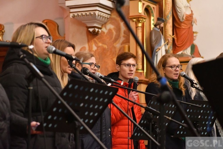 Otyń. Spotkanie "Młodzi w Kościele"