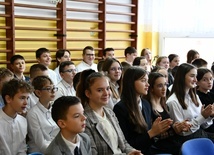 Dobrociesz. Święci w oczach poetów