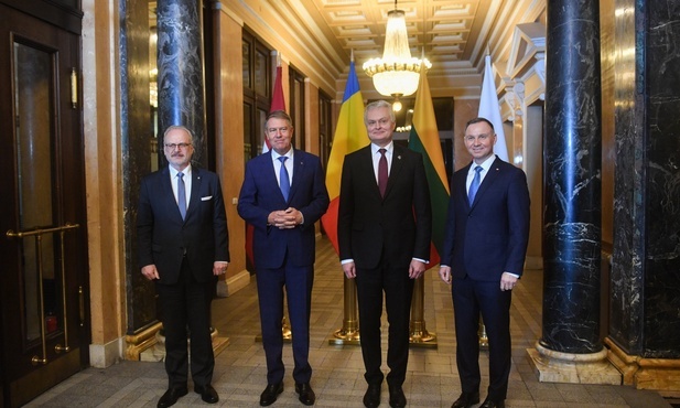 Bezpieczna Europa - to taka, w której Rosja ponosi klęskę polityczną, wojskową i gospodarczą
