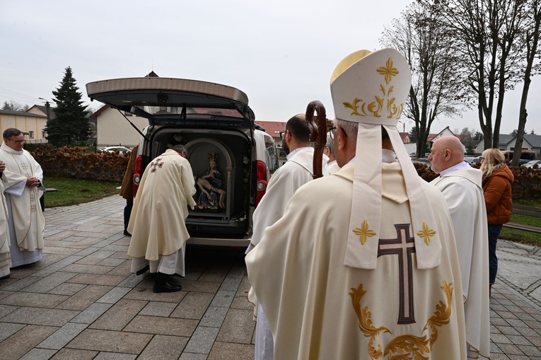 Rozpoczęcie peregrynacji w Skrzatuszu