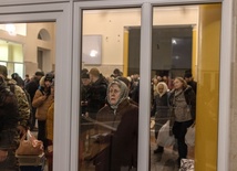 Ukraina: Zima nadeszła a miliony ludzi bez ogrzewania i prądu