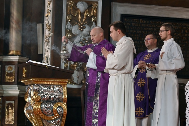 Msza św. w intencji podopiecznych Domowego Hospicjum w Świdnicy
