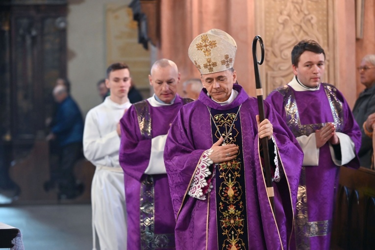Msza św. w intencji podopiecznych Domowego Hospicjum w Świdnicy