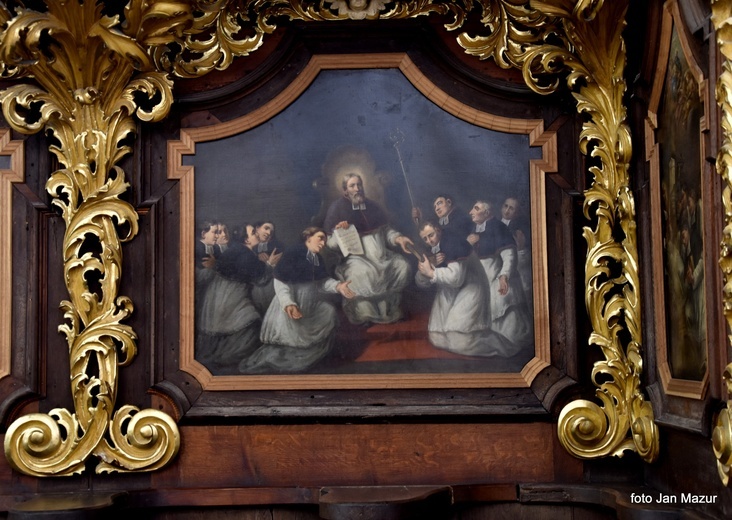 Stalle w historycznym opactwie żagańskim