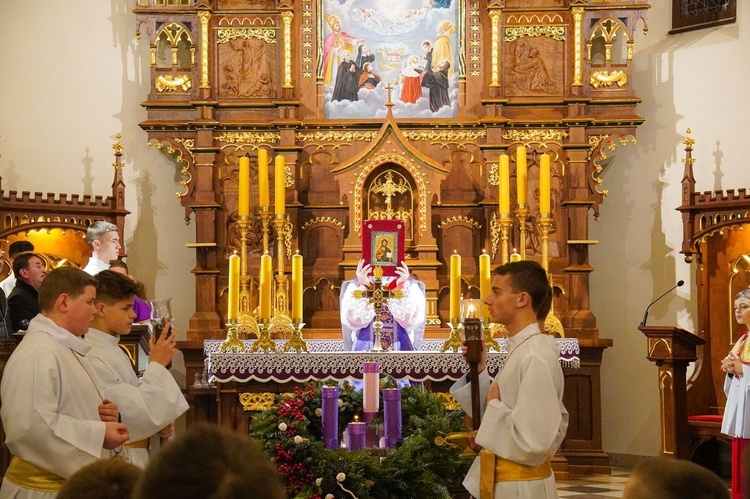 Bobowa. Przyjęcie nowych ministrantów