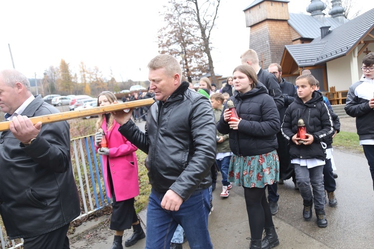 Droga Krzyżowa w Binczarowej