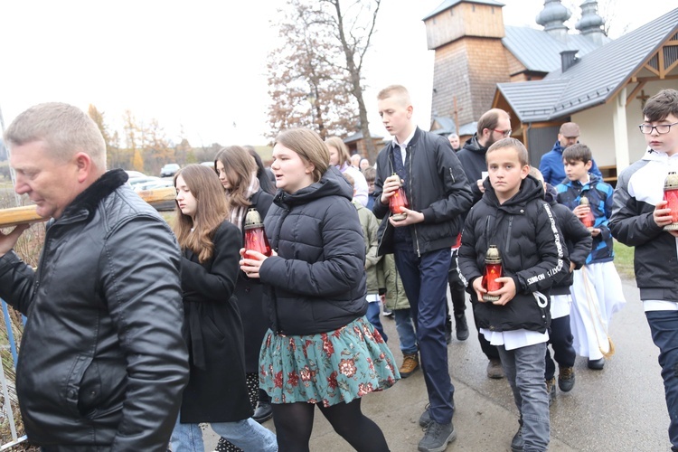 Droga Krzyżowa w Binczarowej