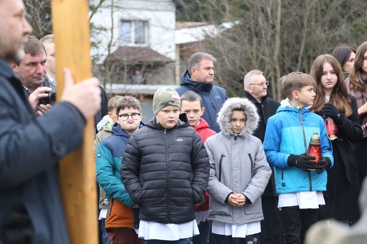 Droga Krzyżowa w Binczarowej