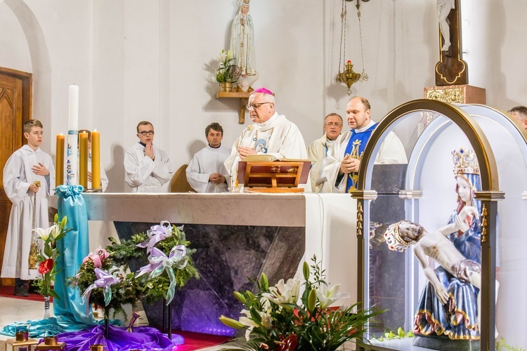 Pieta Skrzatuska w parafii Najświętszego Zbawiciela w Ustce