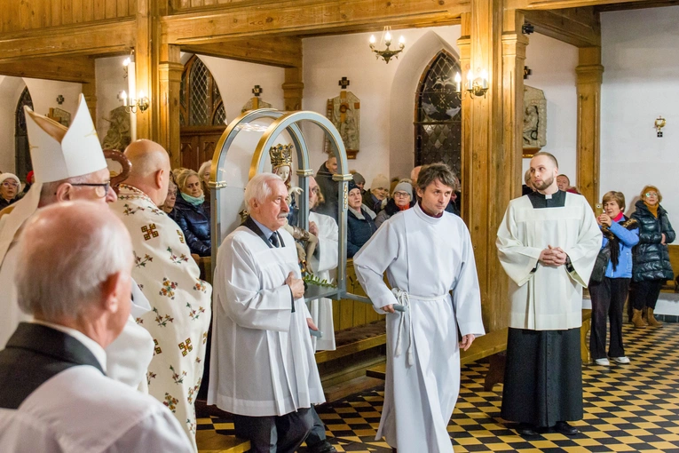 Pieta Skrzatuska w parafii Najświętszego Zbawiciela w Ustce