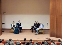Spotkanie z byłymi  ksm-owiczami odbyło się w auli Caritas. 