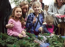 	Podczas spotkania odbyła się pogadanka o znakach związanych z Adwentem.
