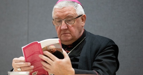 Zeszyty formacji duchowej, nie tylko dla lekarzy