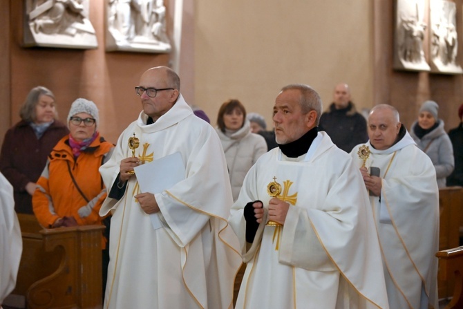 Wprowadzenie relikwii trzech świętych kobiet