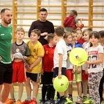 Sport, parafia i szkoła