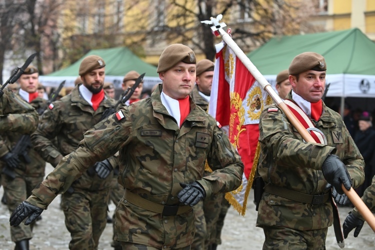 Przysięga nowych żołnierzy 16 Dolnośląskiej Brygady Obrony Terytorialnej