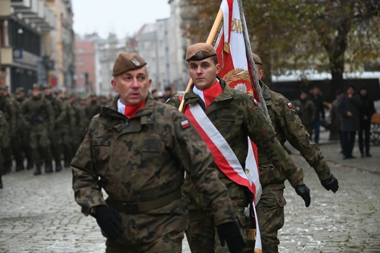 Przysięga nowych żołnierzy 16 Dolnośląskiej Brygady Obrony Terytorialnej