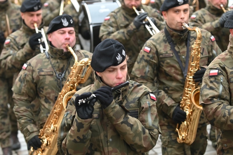 Przysięga nowych żołnierzy 16 Dolnośląskiej Brygady Obrony Terytorialnej