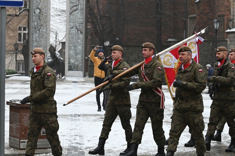 Przysięga nowych żołnierzy 16 Dolnośląskiej Brygady Obrony Terytorialnej