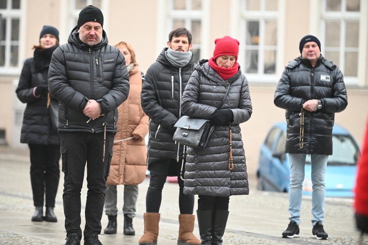 Rodzinny Różaniec w Świdnicy - grudzień