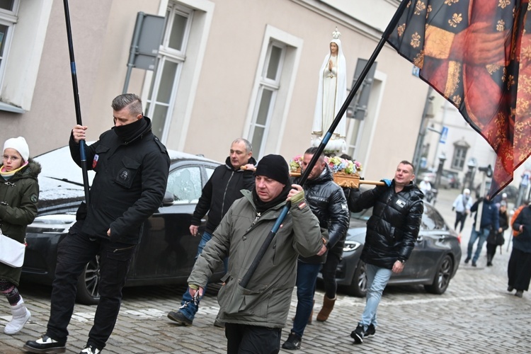 Rodzinny Różaniec w Świdnicy - grudzień