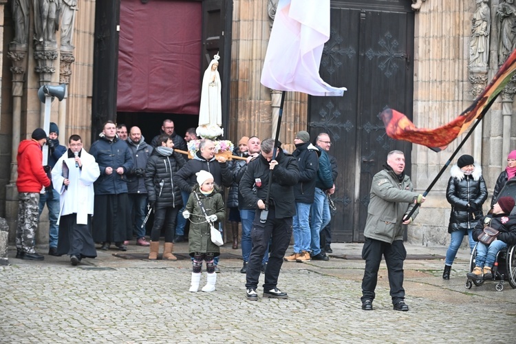 Rodzinny Różaniec w Świdnicy - grudzień