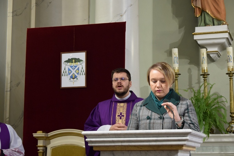 Poświęcenie obrazu Maryi i zawierzenie parafian w Makowie