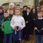 Poświęcenie obrazu Maryi i zawierzenie parafian w Makowie